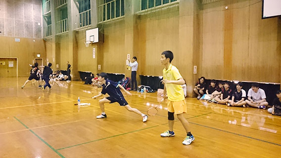 男子の部試合風景